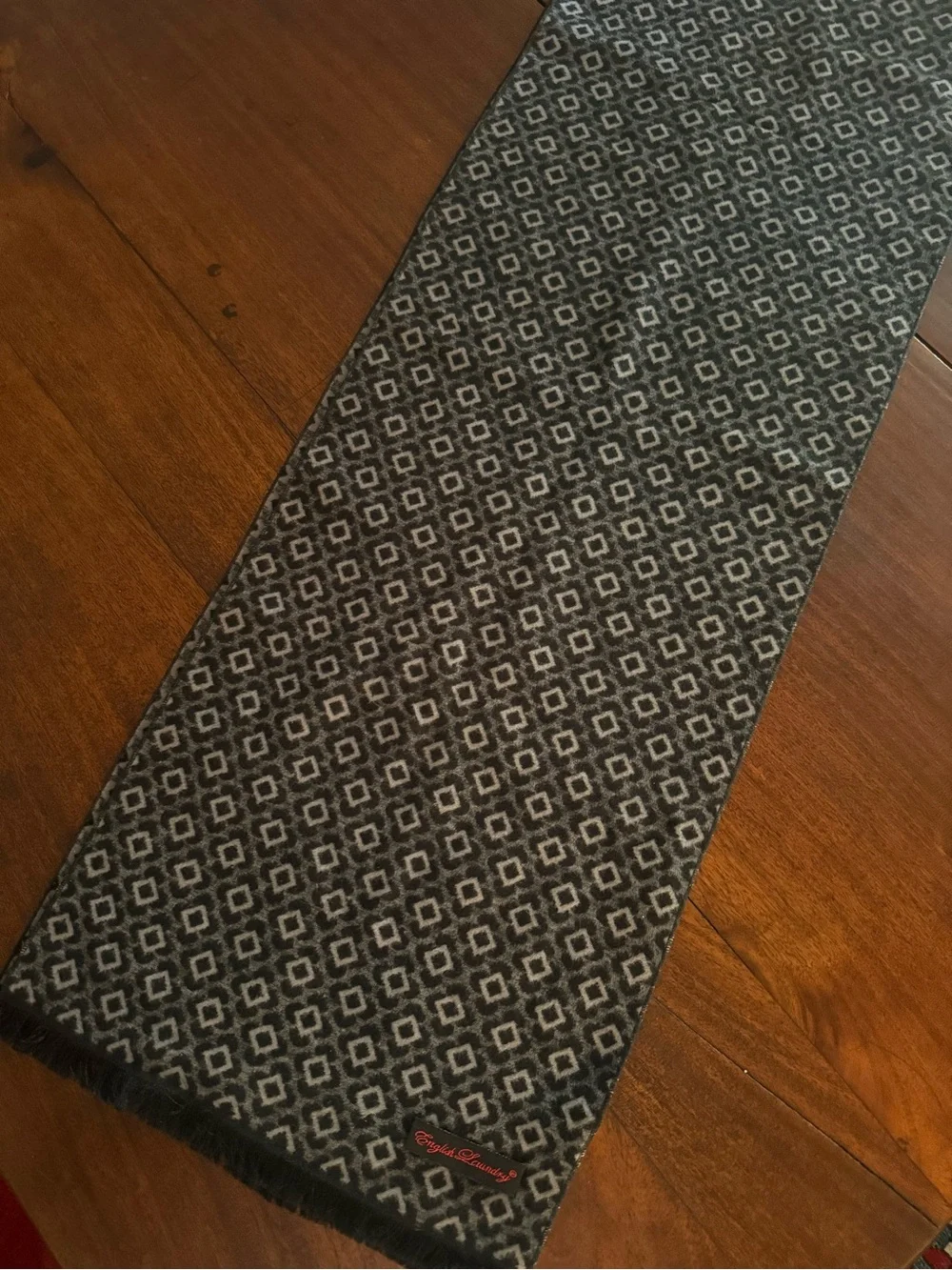 English Laundry 100% Silk Scarf Navy And Gray 70” X 12” Perfect Condition